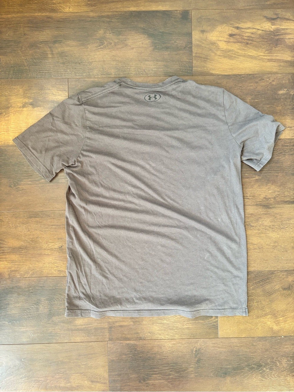 Under Armour Men’s Large Gray Camo Logo T-Shirt - Picture 3 of 4